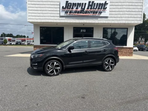 Black 2022 Nissan Rogue Sport SL for sale in Lexington, NC