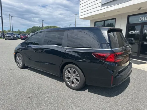 More photos of 2025 Honda Odyssey Touring at Jerry Hunt Supercenter - Lexington, NC
