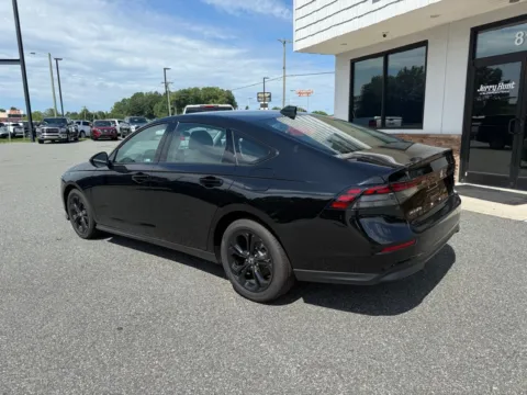 More photos of 2025 Honda Accord SE at Jerry Hunt Supercenter - Lexington, NC