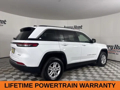 More photos of 2023 Jeep Grand Cherokee Laredo at Jerry Hunt Supercenter - Lexington, NC