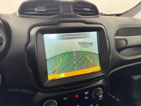 More photos of 2023 Jeep Renegade Limited at Jerry Hunt Supercenter - Lexington, NC