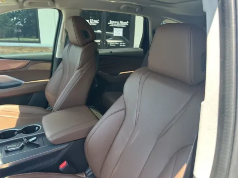 Photos of 2025 Acura MDX Technology Package for sale in Lexington, NC at Jerry Hunt Supercenter - Lexington