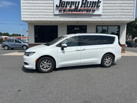 White 2021 Chrysler Voyager LXI for sale in Lexington, NC