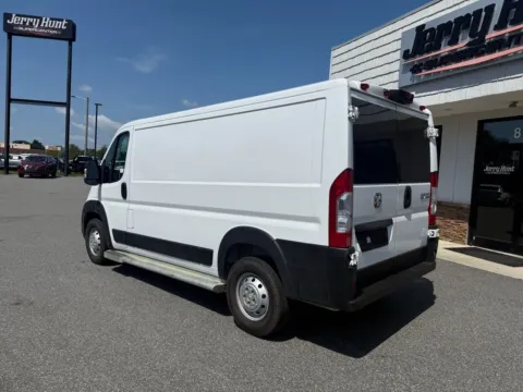 More photos of 2023 Ram ProMaster 2500 at Jerry Hunt Supercenter - Lexington, NC