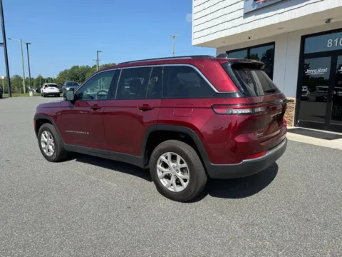More photos of 2024 Jeep Grand Cherokee Limited at Jerry Hunt Supercenter - Lexington, NC
