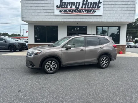 Brown 2024 Subaru Forester Premium for sale in Lexington, NC