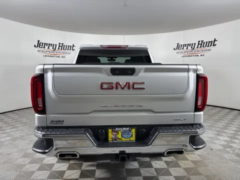 More photos of 2021 GMC Sierra 1500 SLT at Jerry Hunt Supercenter - Lexington, NC