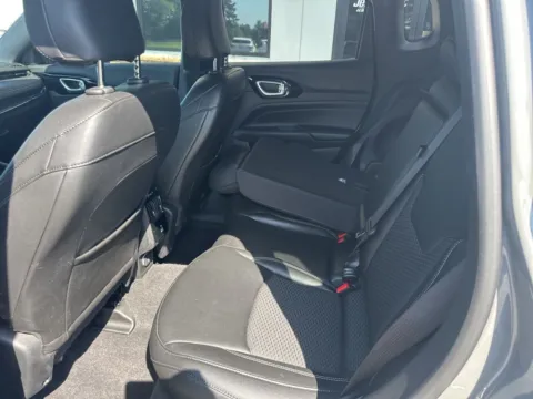 More photos of 2024 Jeep Compass Latitude at Jerry Hunt Supercenter - Lexington, NC