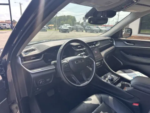 Another view of 2022 Jeep Grand Cherokee Limited for sale in Lexington, NC at Jerry Hunt Supercenter - Lexington
