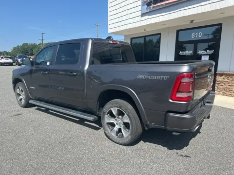 More photos of 2022 Ram 1500 Laramie at Jerry Hunt Supercenter - Lexington, NC