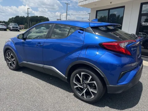 More photos of 2019 Toyota C-HR XLE at Jerry Hunt Supercenter - Lexington, NC