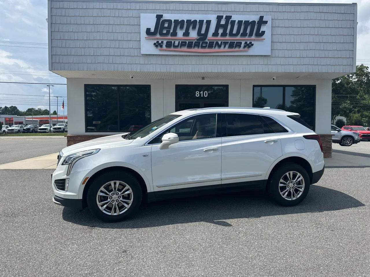 White 2020 Cadillac XT5 Premium Luxury for sale in Lexington, NC