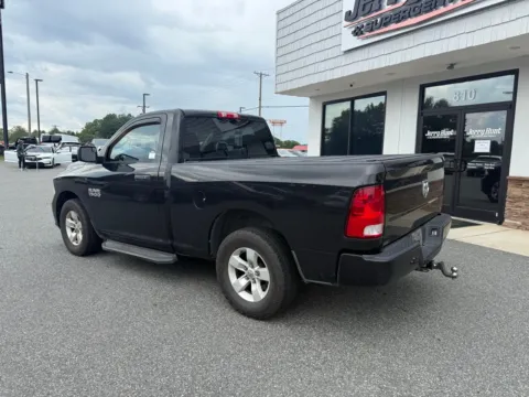 More photos of 2018 Ram 1500 Express at Jerry Hunt Supercenter - Lexington, NC