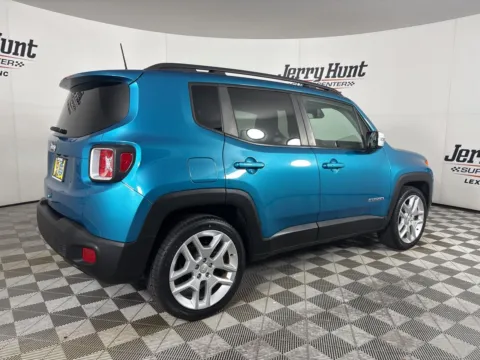 More photos of 2021 Jeep Renegade Latitude at Jerry Hunt Supercenter - Lexington, NC