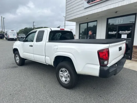 More photos of 2019 Toyota Tacoma SR at Jerry Hunt Supercenter - Lexington, NC