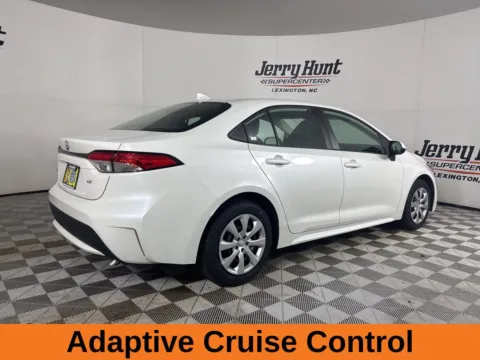 More photos of 2020 Toyota Corolla LE at Jerry Hunt Supercenter - Lexington, NC