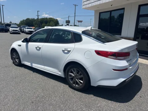 More photos of 2020 Kia Optima LX at Jerry Hunt Supercenter - Lexington, NC
