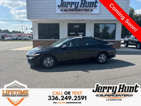 Black 2024 Hyundai Elantra SE for sale in Lexington, NC
