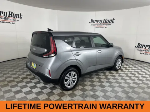 More photos of 2024 Kia Soul LX at Jerry Hunt Supercenter - Lexington, NC