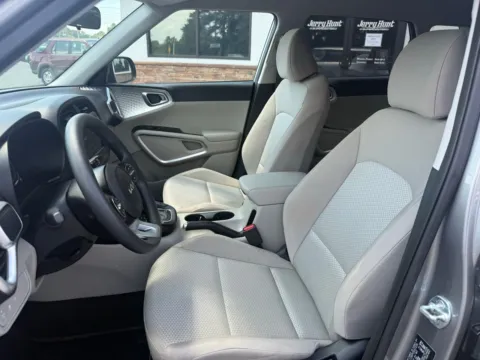 Photos of 2024 Kia Soul LX for sale in Lexington, NC at Jerry Hunt Supercenter - Lexington