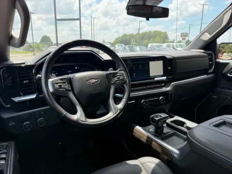 More photos of 2022 Chevrolet Silverado 1500 RST at Jerry Hunt Supercenter - Lexington, NC