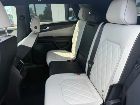 Another view of 2024 Volkswagen Atlas Cross Sport 2.0T SEL Premium R-Line for sale in Lexington, NC at Jerry Hunt Supercenter - Lexington