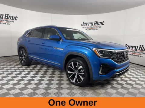 More photos of 2024 Volkswagen Atlas Cross Sport 2.0T SEL Premium R-Line at Jerry Hunt Supercenter - Lexington, NC