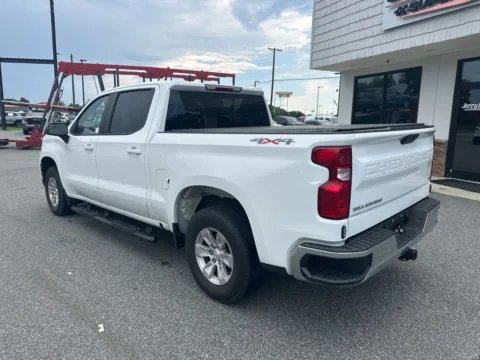 More photos of 2021 Chevrolet Silverado 1500 LT at Jerry Hunt Supercenter - Lexington, NC