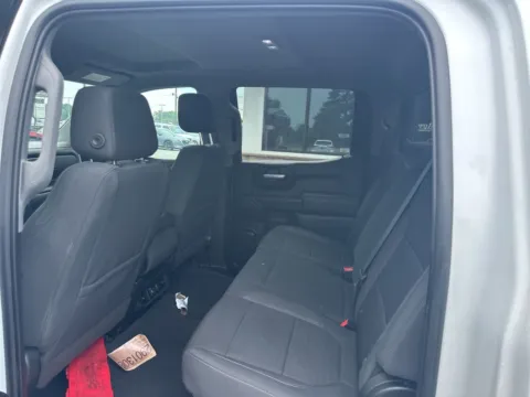 More photos of 2021 Chevrolet Silverado 1500 LT at Jerry Hunt Supercenter - Lexington, NC