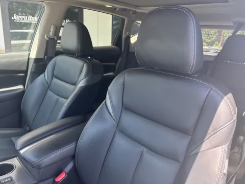 Photos of 2024 Nissan Murano SL for sale in Lexington, NC at Jerry Hunt Supercenter - Lexington