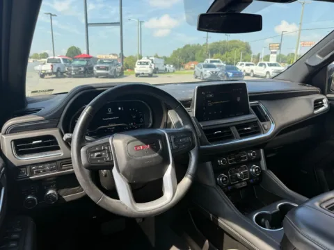 More photos of 2022 GMC Yukon SLT at Jerry Hunt Supercenter - Lexington, NC