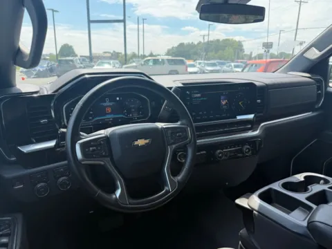More photos of 2023 Chevrolet Silverado 1500 LT at Jerry Hunt Supercenter - Lexington, NC