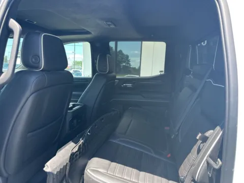 More photos of 2023 GMC Sierra 1500 AT4X at Jerry Hunt Supercenter - Lexington, NC