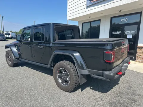 More photos of 2023 Jeep Gladiator Rubicon at Jerry Hunt Supercenter - Lexington, NC