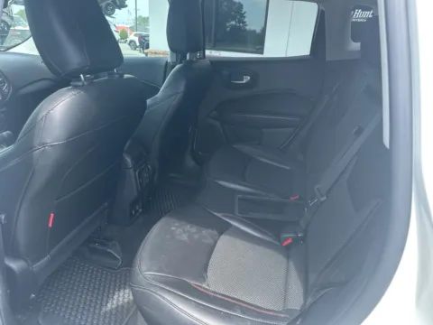 More photos of 2021 Jeep Compass Trailhawk at Jerry Hunt Supercenter - Lexington, NC