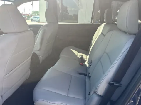 More photos of 2022 Honda Passport EX-L at Jerry Hunt Supercenter - Lexington, NC