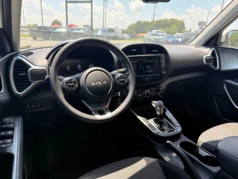 More photos of 2023 Kia Soul LX at Jerry Hunt Supercenter - Lexington, NC