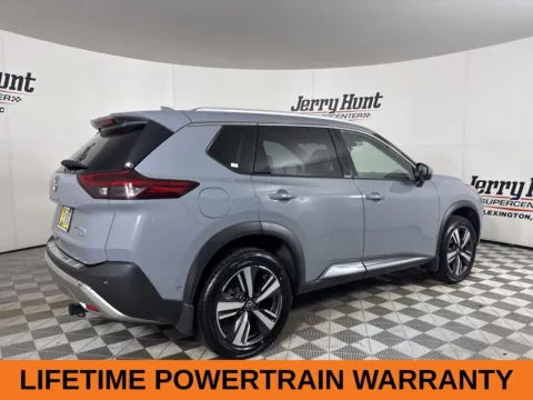 More photos of 2023 Nissan Rogue Platinum at Jerry Hunt Supercenter - Lexington, NC