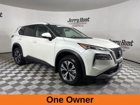 More photos of 2022 Nissan Rogue SV at Jerry Hunt Supercenter - Lexington, NC