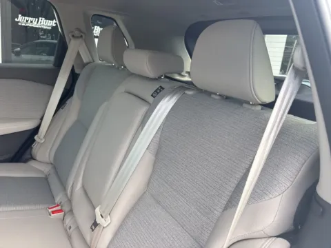 More photos of 2022 Nissan Rogue SV at Jerry Hunt Supercenter - Lexington, NC