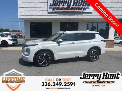 White 2022 Mitsubishi Outlander SEL for sale in Lexington, NC