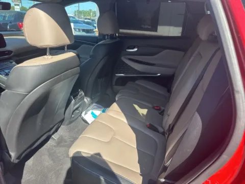 More photos of 2022 Hyundai Santa Fe SEL at Jerry Hunt Supercenter - Lexington, NC