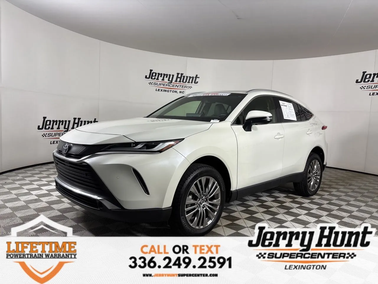 White 2022 Toyota Venza XLE for sale in Lexington, NC