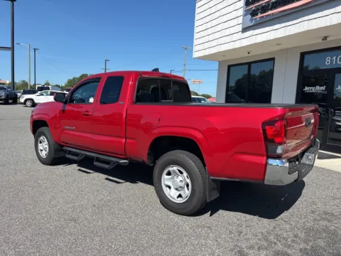 More photos of 2023 Toyota Tacoma at Jerry Hunt Supercenter - Lexington, NC