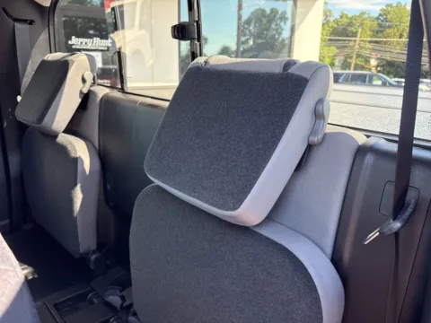 More photos of 2023 Toyota Tacoma at Jerry Hunt Supercenter - Lexington, NC