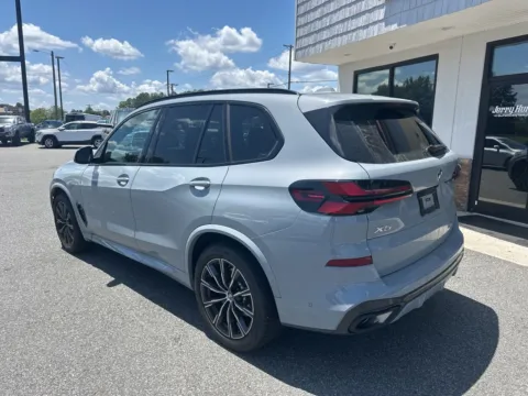 More photos of 2025 BMW X5 xDrive40i at Jerry Hunt Supercenter - Lexington, NC