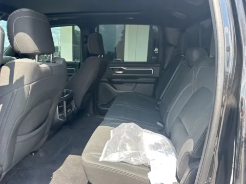 More photos of 2022 Ram 1500 Big Horn/Lone Star at Jerry Hunt Supercenter - Lexington, NC
