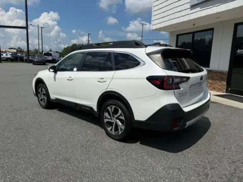 More photos of 2022 Subaru Outback Limited at Jerry Hunt Supercenter - Lexington, NC