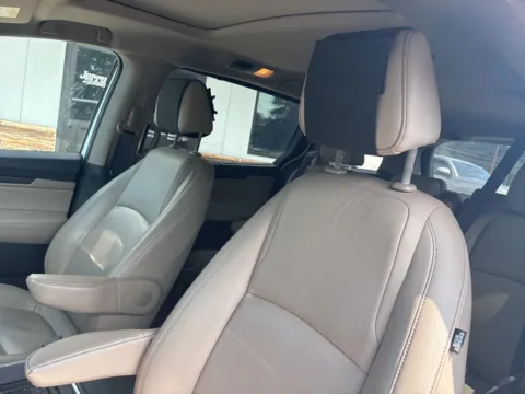 Photos of 2021 Honda Odyssey EX-L for sale in Lexington, NC at Jerry Hunt Supercenter - Lexington