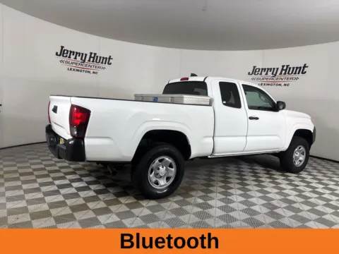 More photos of 2022 Toyota Tacoma SR at Jerry Hunt Supercenter - Lexington, NC